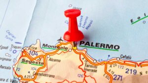 Voli da Bologna a Pantelleria: la rotta estiva che non ti aspetti